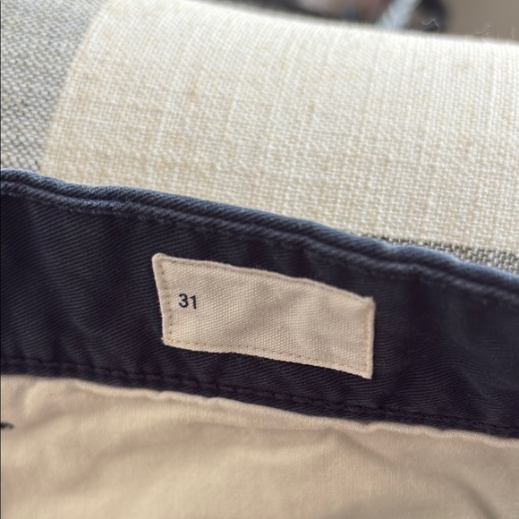 Navy Shorts with Flamingo Embroidery - Picture 2 of 3